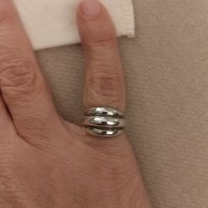 James Avery Sterling Silver 3 row ring size 4